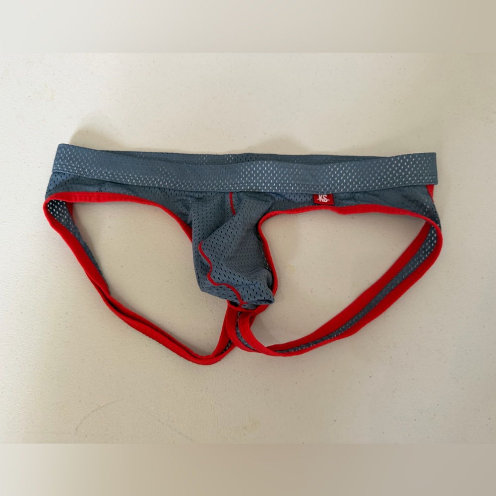 Men’s Mesh Gray and Red Jockstrap - Picture 3 of 3